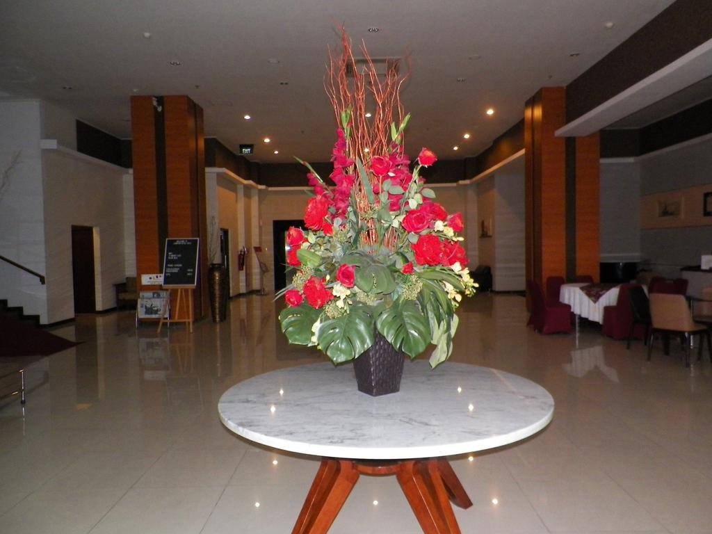 Lampion Hotel Solo מראה חיצוני תמונה